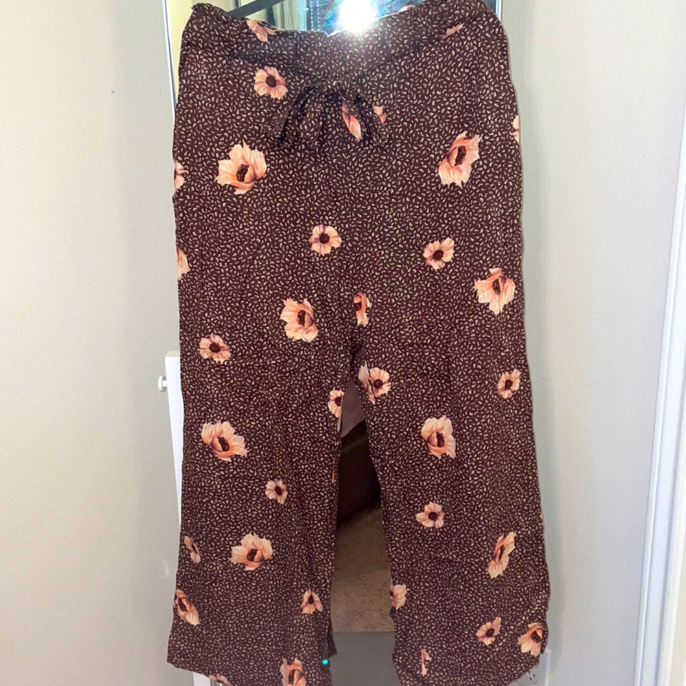 H&M Brown & Floral wide leg belted paper bag pant